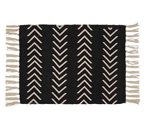 Fennco Styles Neutral Chevron Print Tassel Cotton Woven Table Runner - Black Table Cover for Home, Dining Room, Banquets, Family Gathering and Special Occasion