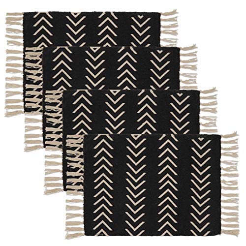 Fennco Styles Neutral Chevron Print Tassel Cotton Woven Table Runner - Black Table Cover for Home, Dining Room, Banquets, Family Gathering and Special Occasion