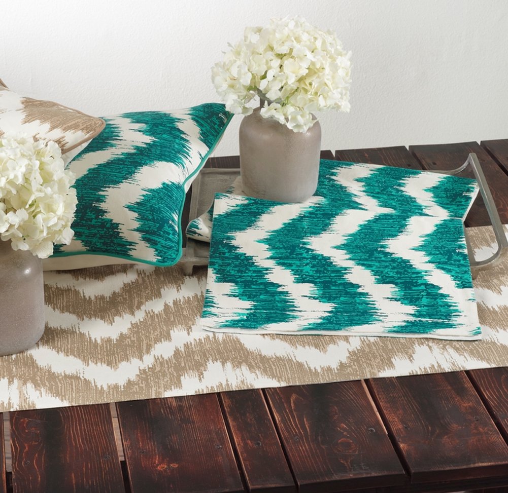 Serpentine Wavy Design Cotton Table Runner (Sea Green)