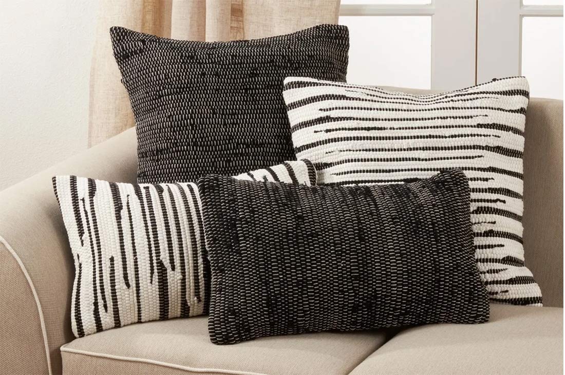 Fennco Styles Unique Chindi Design 100% Cotton Decorative Throw Pillow - Black Accent Pillow for Home, Couch, Living Room and Office Décor