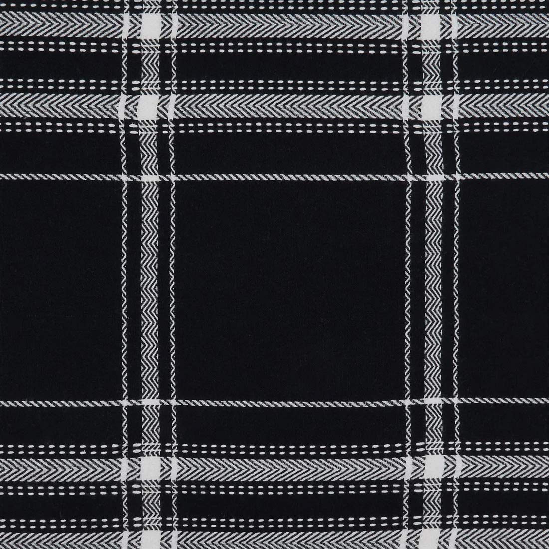 Fennco Style Classic Plaid Cotton Table Runner 16" W x 72" L - Black Table Cover for Home Décor, Everyday Use, Banquet, Family Gathering and Special Occasion