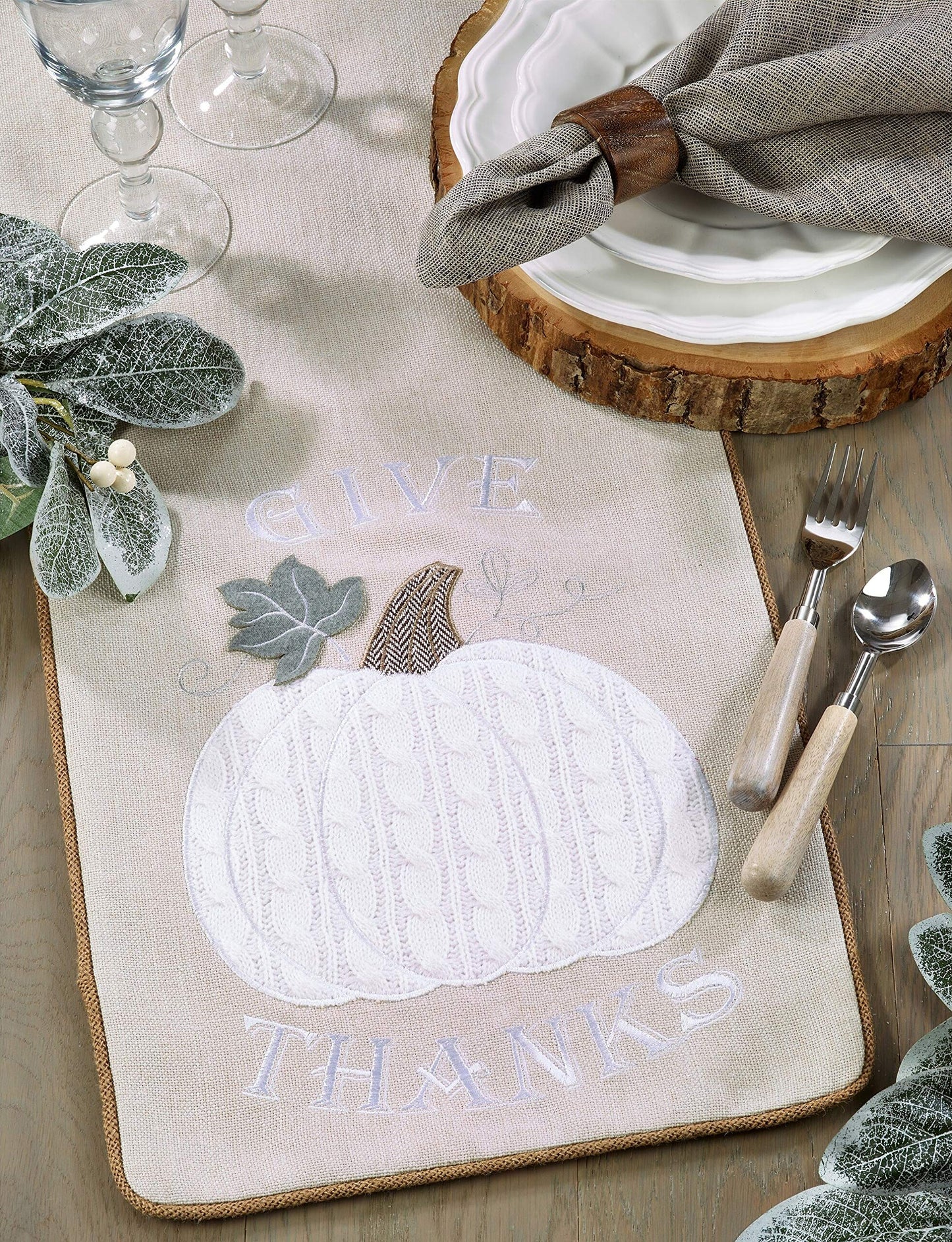 Fennco Styles Fall Season Appliqué Knit Harvest Pumpkin Jute Embroidered 16 x 72 Inch – Natural Table Runner for Thanksgiving Dinner, Family Gathering, Special Events and Home Décor